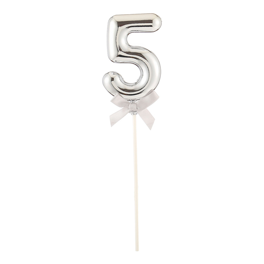 Kakkukoriste Numero Hopea Rusetilla - Numero 5