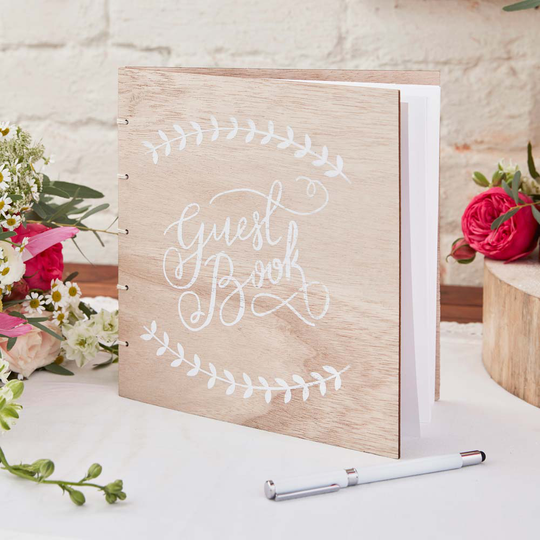 Puinen vieraskirja - Guest Book