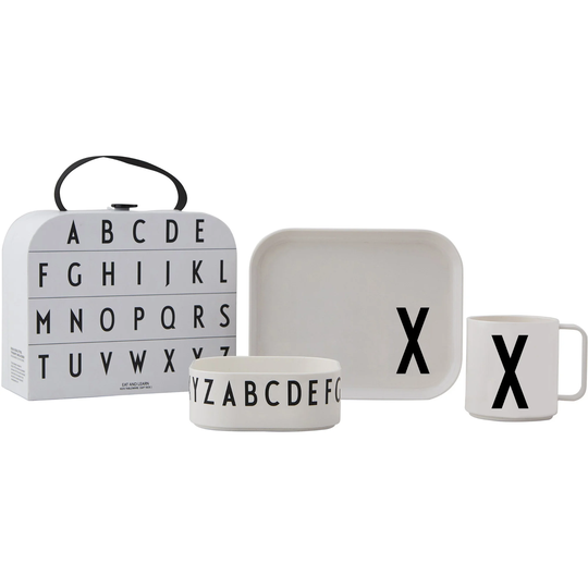 Design Letters Classics In A Suitcase -lahjarasia, X
