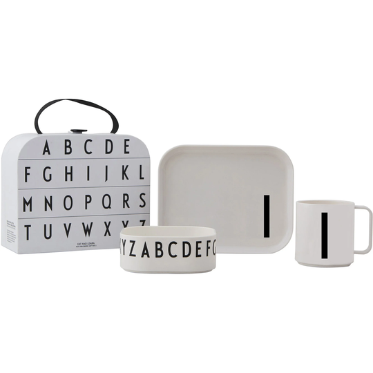 Design Letters Classics In A Suitcase -lahjarasia, I